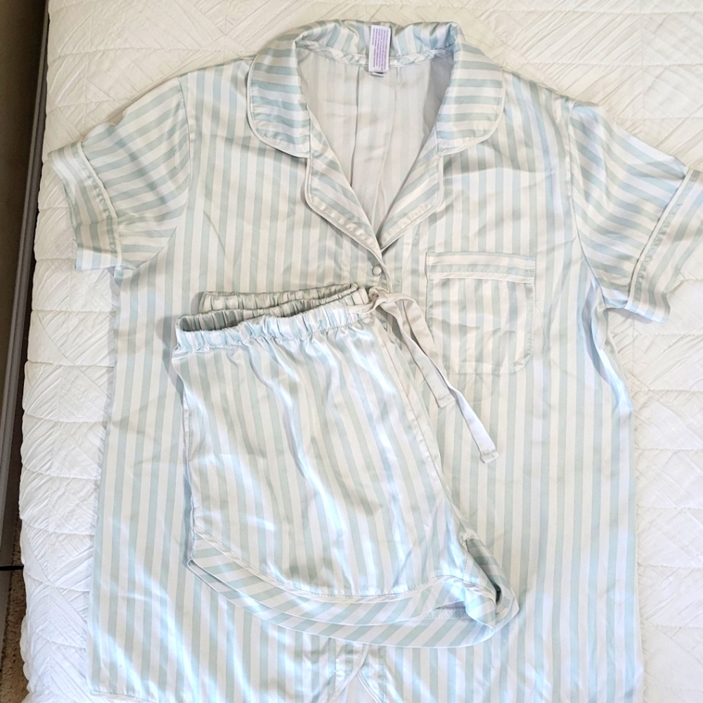 Stars Above Silky Satin Pajama Set